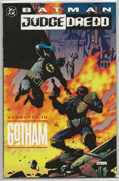 Batman / Judge Dredd: Vendetta in Gotham #1 1993 DC: Mike Mignola Cover