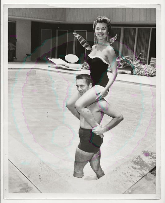 Mitzi Gaynor’s Private Poolside Play – Original 1955 Weissman GSP