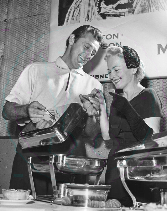 Bob Mitchum & Olivia de Havilland By Art & Len Weissman; Vintage 8x10 GSP