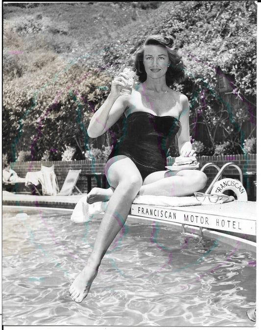 Dorothy Malone (Swimsuit) by Art Weissman; Vintage 8x10 GSP