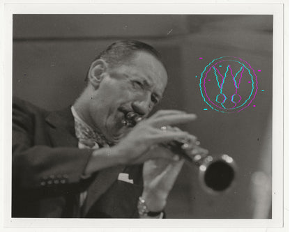 Pee Wee Russell At The 1955 Newport Jazz Festival By Roy Schatt: Vintage 8x10 GSP W Studio Stamps