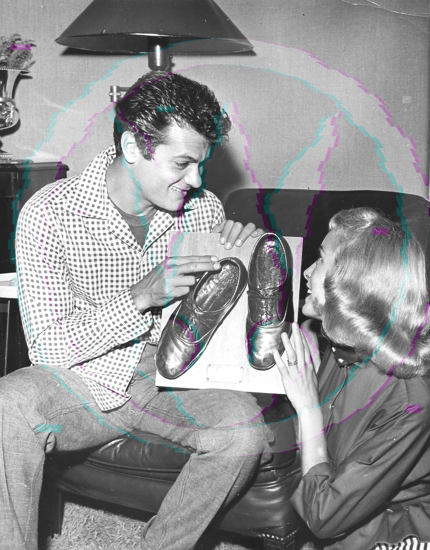 Bronzed Desires: Tony Curtis & Janet Leigh "At Home" – Original 1955 Weissman GSP